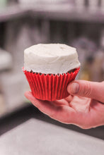 Load image into Gallery viewer, Father's Day Vegan Guinness Cupcakes