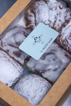 Load image into Gallery viewer, Vegan Classic Pastry Box