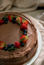 Load image into Gallery viewer, 8'' Fully Iced Chocolate Cake with Dark Chocolate Ganache(Vegan)