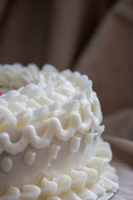 Load image into Gallery viewer, 9'' Fully Iced Red Velvet Cake (Vegan)
