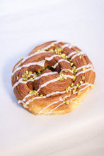 Load image into Gallery viewer, Pistachio Cookie Danish (vegan)