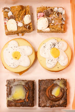 Load image into Gallery viewer, Vegan Easter Selection Box
