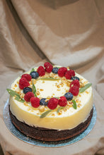Load image into Gallery viewer, 8&#39;&#39; Festive Hazelnut Cake with Cream Cheese Icing (Made without gluten)
