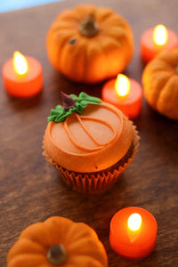 12 Halloween Spiced Pumpkin Cupcakes with Spiced Pastry Cream and Cinnamon Buttercream